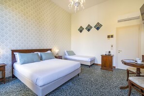 1 bedroom, in-room safe, free WiFi, bed sheets