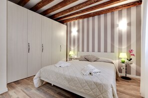 1 quarto, ferros/tábuas de passar roupa, Wi-Fi de cortesia