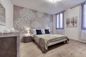 2 Schlafzimmer, BĂŒgeleisen/BĂŒgelbrett, kostenloses WLAN, BettwĂ€sche
