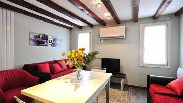 TV