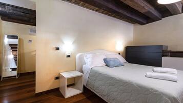 Strygejern/strygebræt, gratis Wi-Fi, sengetøj