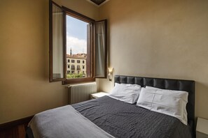 1 camera, ferro/asse da stiro, Wi-Fi gratuito, lenzuola