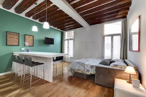 1 bedroom, iron/ironing board, free WiFi, bed sheets