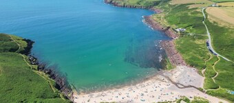 Sea Glass - 2 Bedroom Apartment - Manorbier
