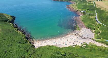 Sea Glass - 2 Bedroom Apartment - Manorbier