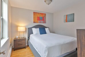 1 bedroom, desk, iron/ironing board, WiFi