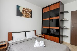 Family Apartment, Kitchen - Modern 3-rooms apartment Musical Theater (Minsk)