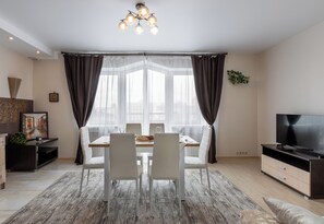Apartemen Keluarga, dapur | Ruang makan