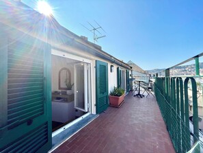 Basic Apartment, Balcony, Sea View | Terrace/patio - Happy Family Apartments Panorama (Genoa)