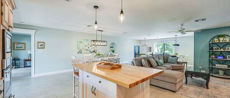 Maison (5 Bedrooms) | Intérieur