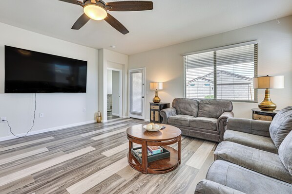 Ev (3 Bedrooms) | İç mekân