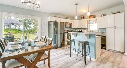 Comfortable Muncy Home w/ Serene Views!