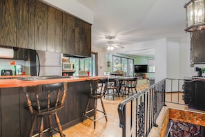 Talo (3 Bedrooms) | Sisätilat