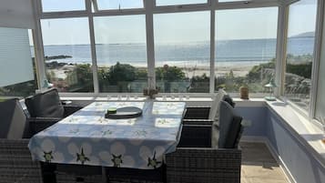 House | Tempat makan