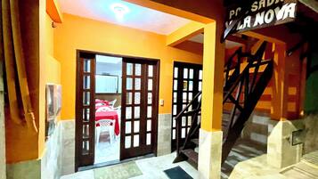 Fachada da propriedade