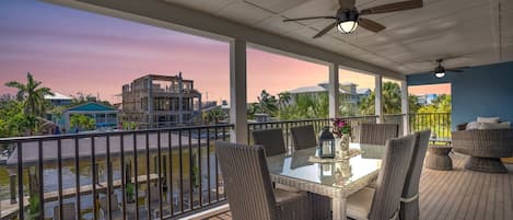 House, 2 Bedrooms | Outdoor dining