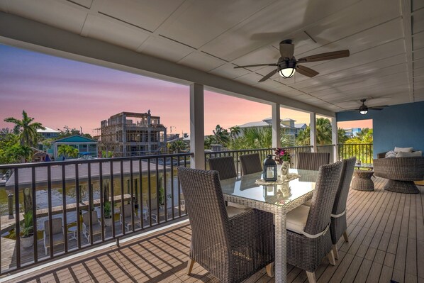 House, 3 Bedrooms | Outdoor dining