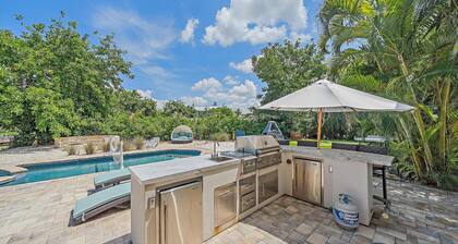 Almost Heaven 5 Bedroom Home by RedAwning