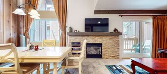 Mammoth Ski & Racquet Club #118 2 Bedroom Condo by RedAwning