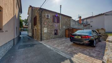 Standard House, Multiple Bedrooms (Istrian Hideaway Anton) | Exterior