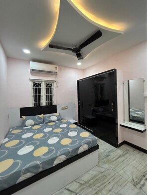 5 chambres, Wi-Fi, draps fournis
