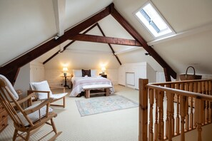 3 Schlafzimmer, Schreibtisch, Bügeleisen/Bügelbrett, kostenloses WLAN