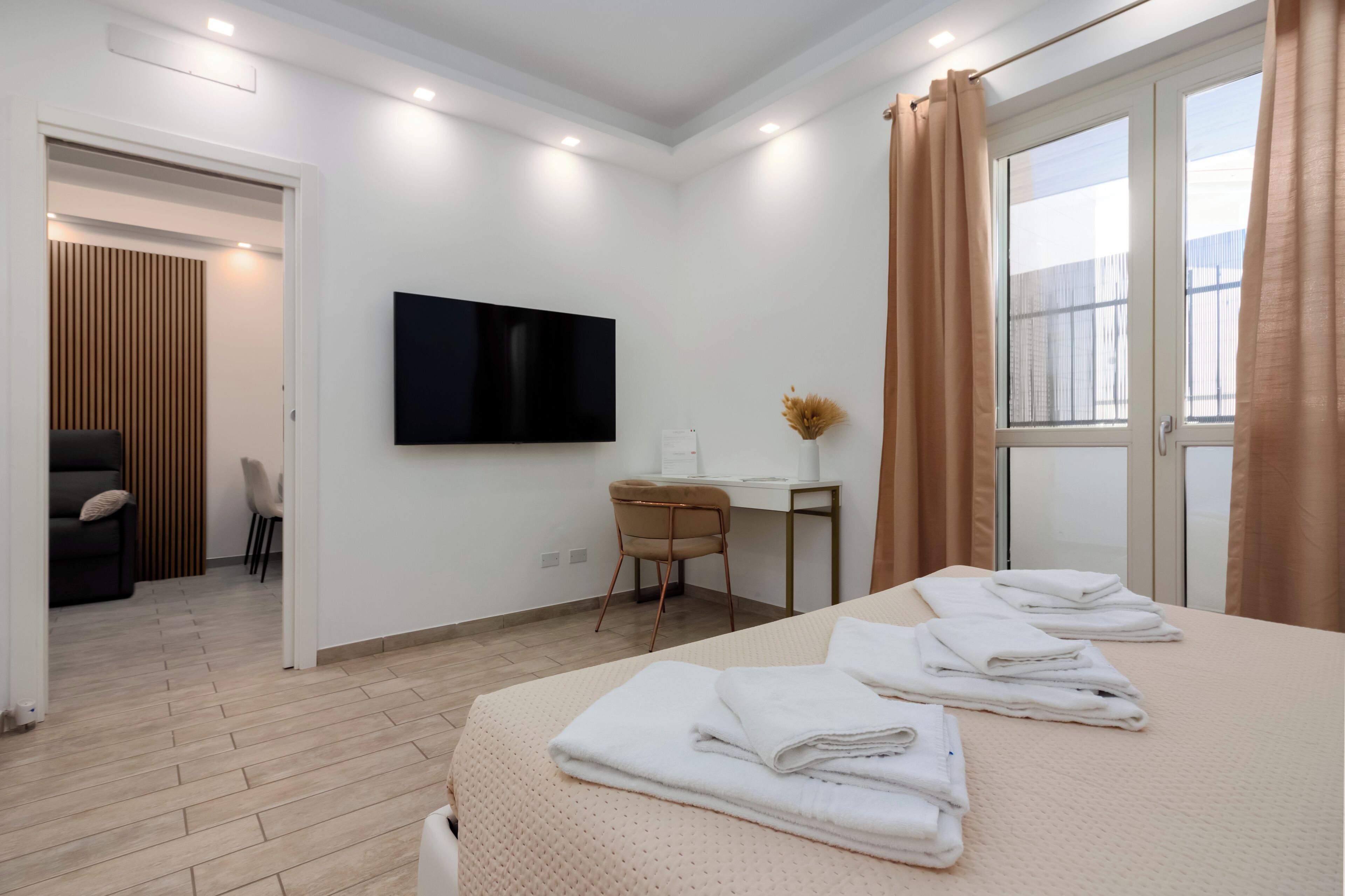 1 chambre, fer et planche à repasser, Wi-Fi, draps fournis