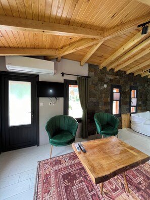Basic-Zimmer, Bergblick | Kostenloses WLAN