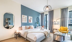 In-room safe, iron/ironing board, free WiFi, bed sheets - Stylish Studio in BD Standpoint A, Downtown Dubai by Deluxe Holiday Homes (Dubai)