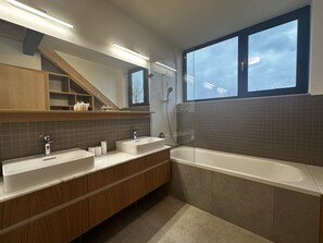 Villa | 5 Schlafzimmer