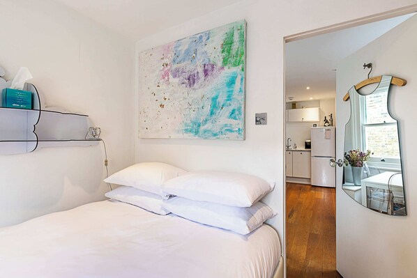 Basic Apartment