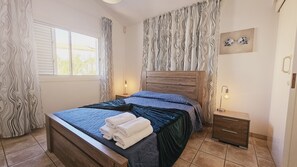 4 bedrooms - 124 PRO 1 - Stay Villa Prince (Paralimni)