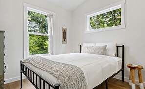 3 camere, ferro/asse da stiro, Wi-Fi gratuito, lenzuola