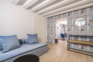 Apartment - The Blue Light by Wonderful Italy (Venice)