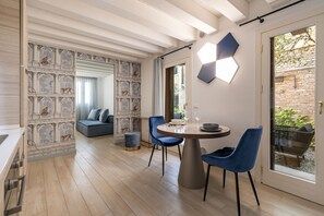 Apartment - The Blue Light by Wonderful Italy (Venice)