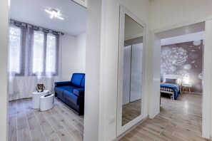 Apartment - White Flowers by Wonderful Italy (Venice)