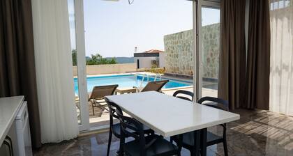 Private Pool Garden Villa- All Rooms w AC