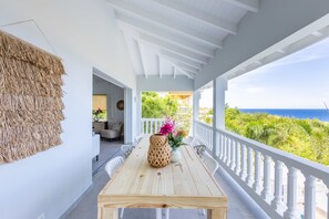 Villa | 4 bedrooms, Internet