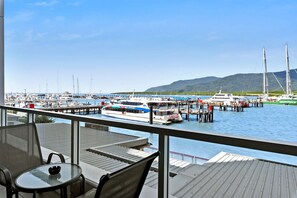 Căn hộ | 1 phòng ngủ, bàn, bàn ủi/dụng cụ ủi quần áo 