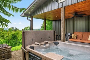 Bañera de hidromasaje exterior