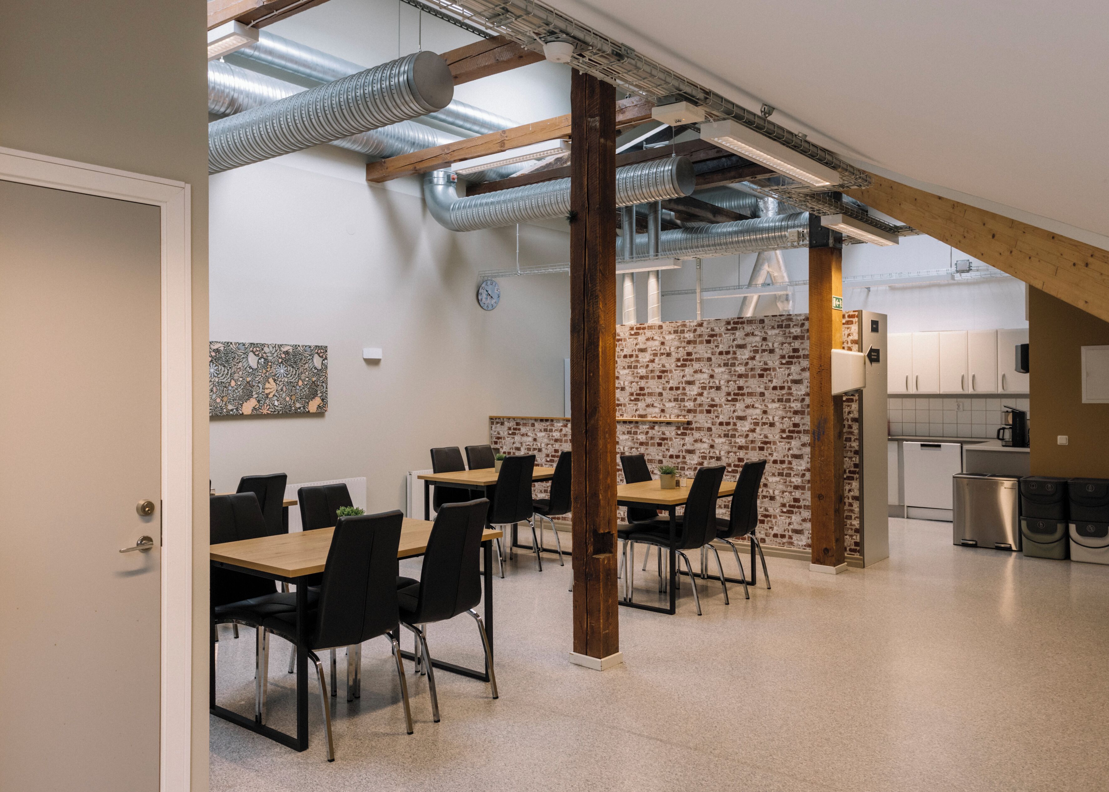 Kyl i allmänt utrymme och mikro i allmänt utrymme