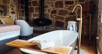 Charming 1 bedroom duplex accommodation unit