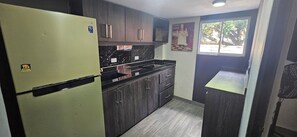 Fridge, microwave, oven, coffee/tea maker