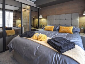 2 chambres, Wi-Fi gratuit, draps fournis