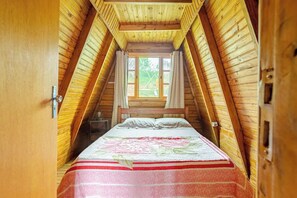 Chalet familiar, balcón, vistas a la montaña | 2 dormitorios, wifi gratis, ropa de cama