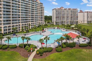 Pool - Golf-range View- Slps 11-Beach Shuttle-Grill- Pool (North Myrtle Beach)