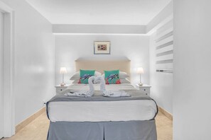 1 Schlafzimmer, Schreibtisch, WLAN