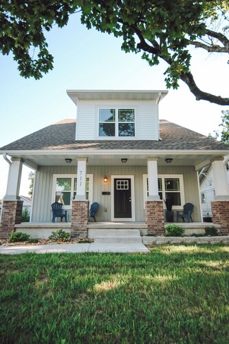 Brand NEW Spacious 5-bedroom house in awesome Springfield near MSU and Mercy
