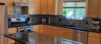 Newly Built Westside Paradise 4-bedroom house in Ukiah