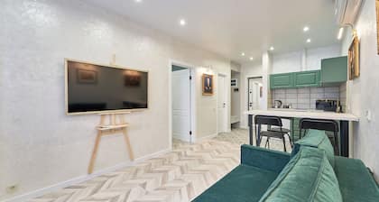 Apartment Art House